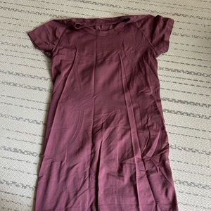 Lululemon size 6 run swiftly